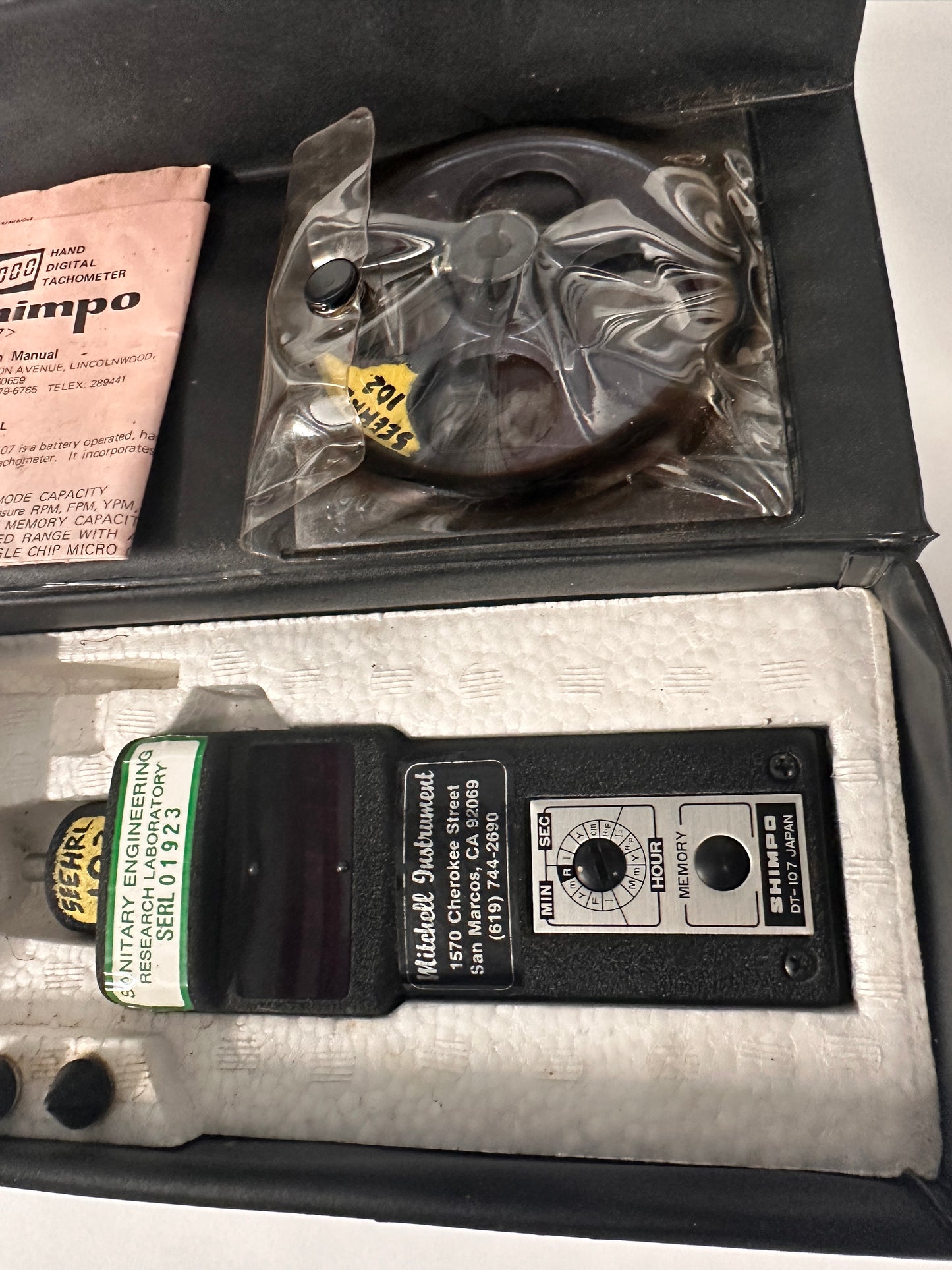 Shimpo Dt-107 Tachometer w/ spin wheel
