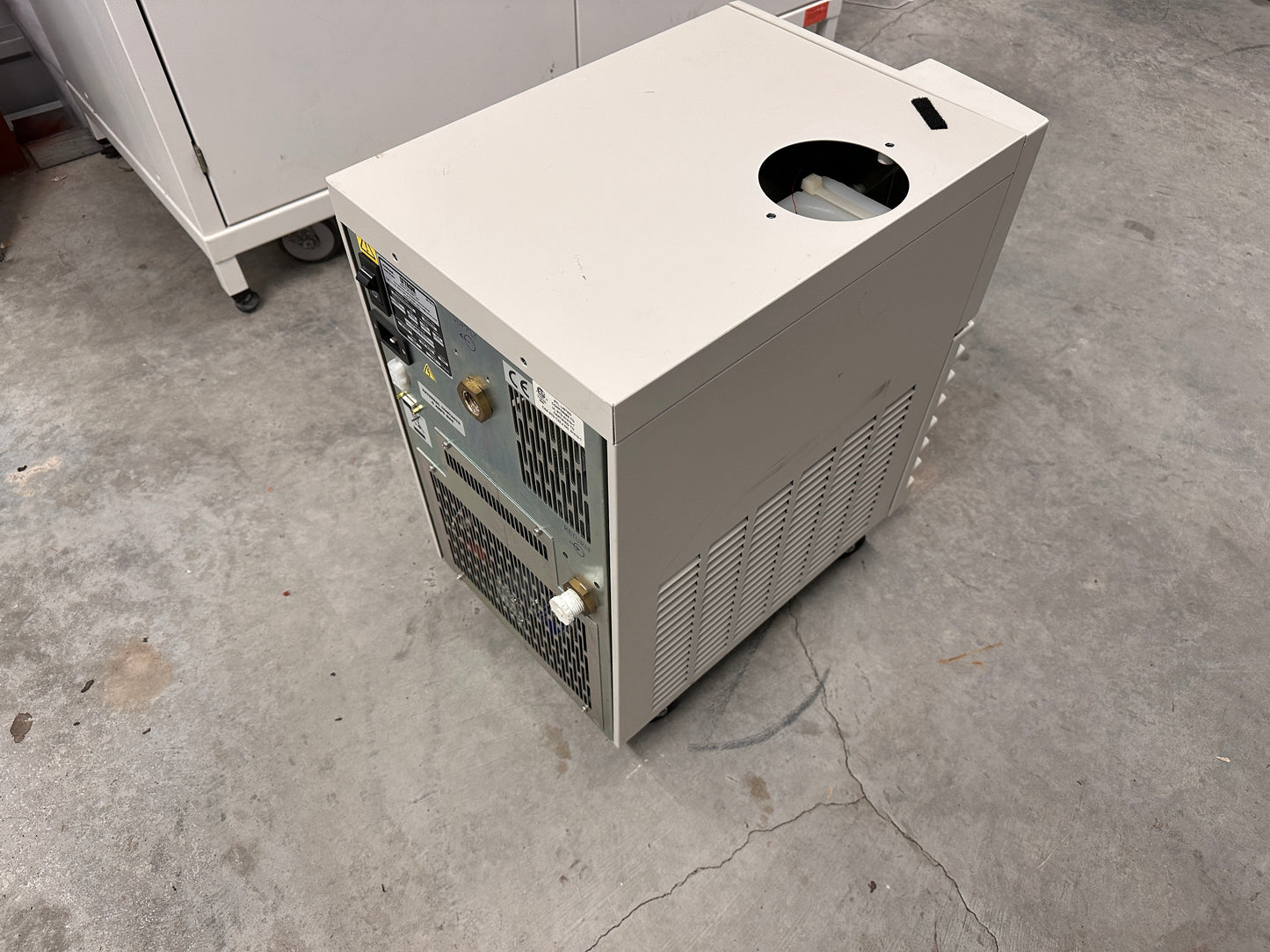 Lytron RC006G03CB2M050 Kodiak Recirculating Chiller 825W, 1.3GPM, 115VAC 9.9A