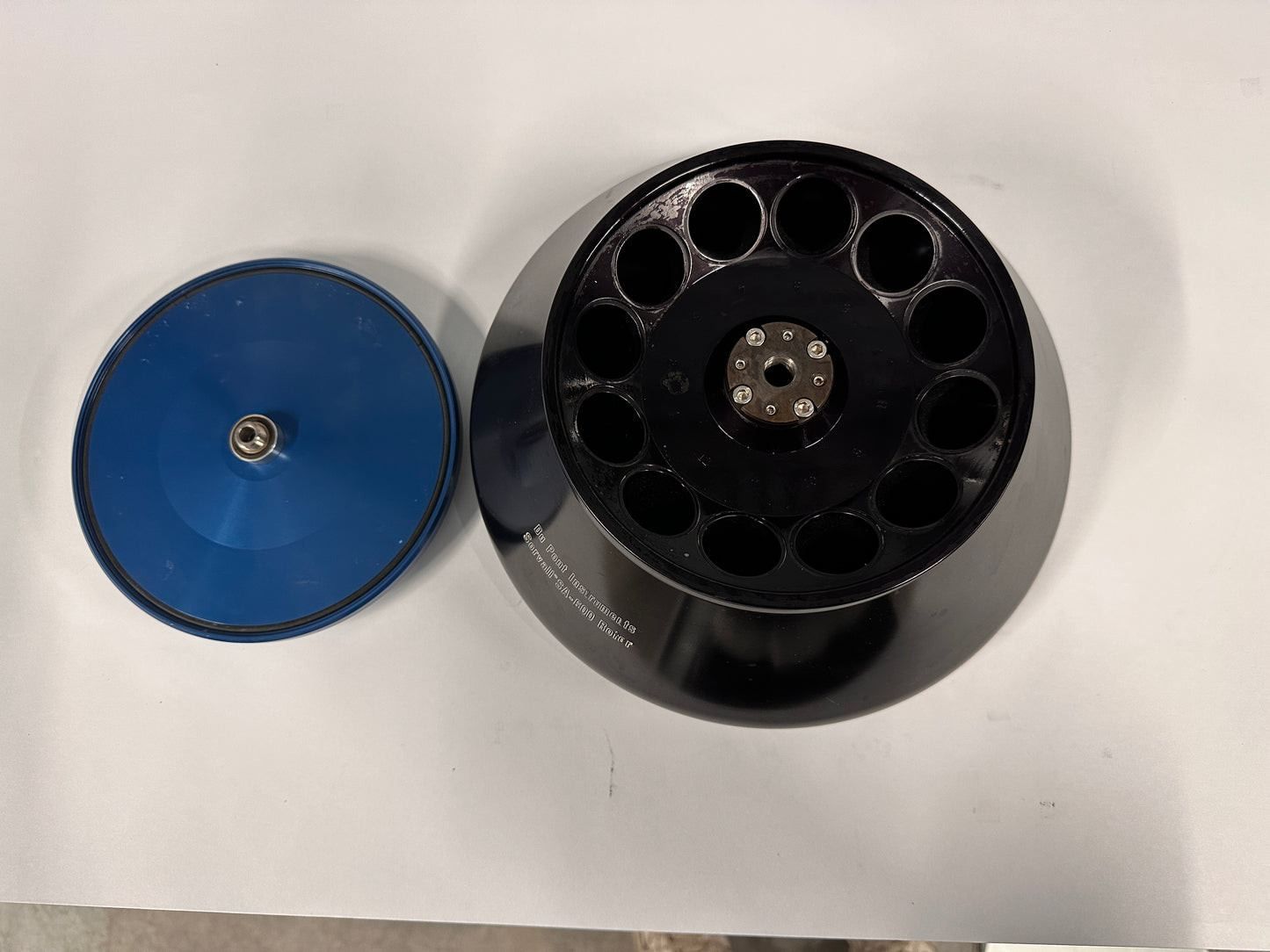 Sorvall SA-600 Fixed-Angle Centrifuge Rotor 12x50mL 17000 RPM