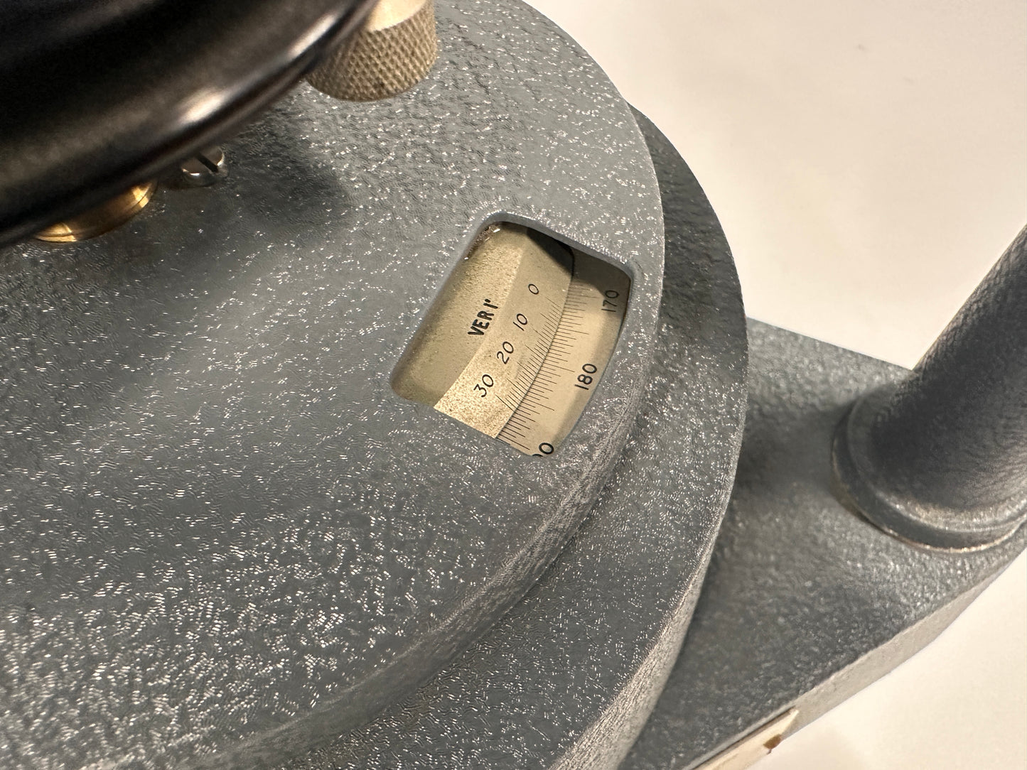 PTI LISS HAMPSHIRE ENGLAND Spectrometer CAT 2300 Part