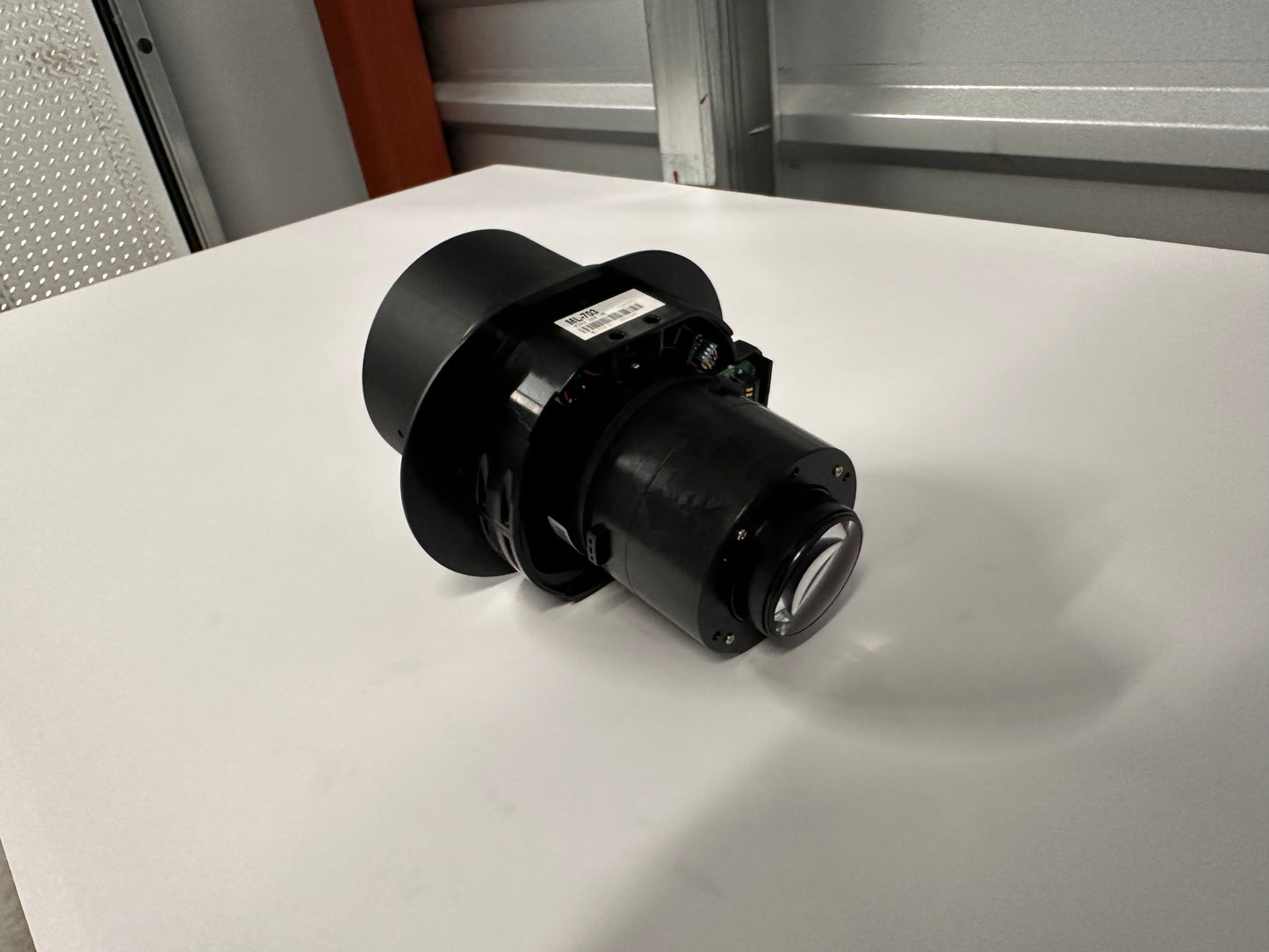 Hitachi ML-703 D Projector Lens Replacement Motorized Middle Throw Zoom
