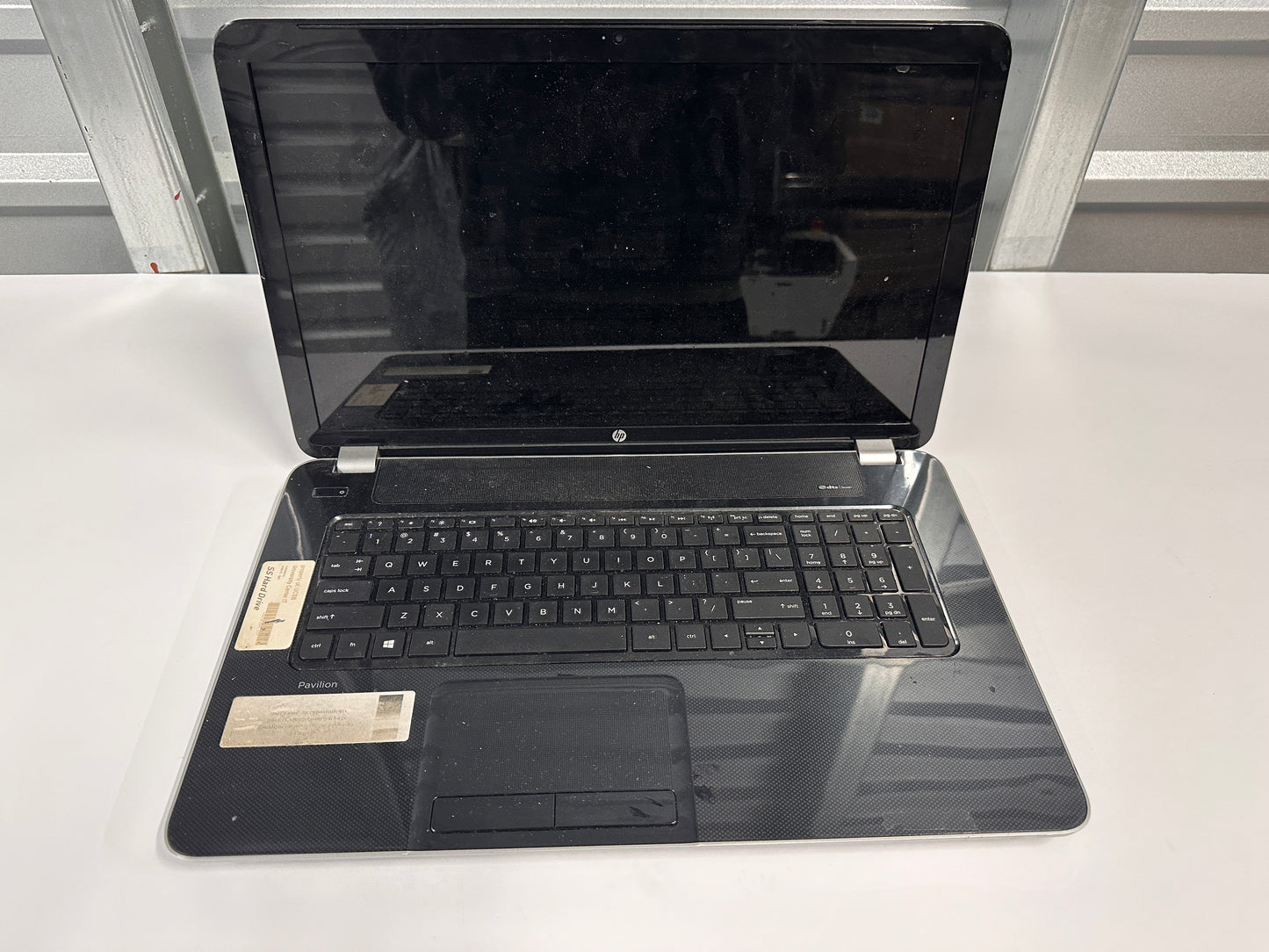 HP Pavilion 14z-b000 Black 14" AMD E2 Processor (Not Tested)