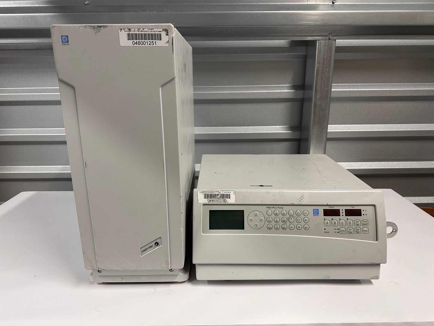 Dionex Summit HPLC System with UVD170U and P680 HPLC Pump [#230101]