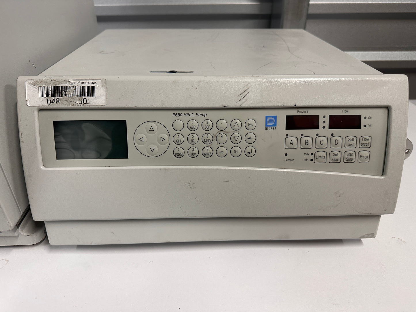 Dionex Summit HPLC System with UVD170U and P680 HPLC Pump [#230101]
