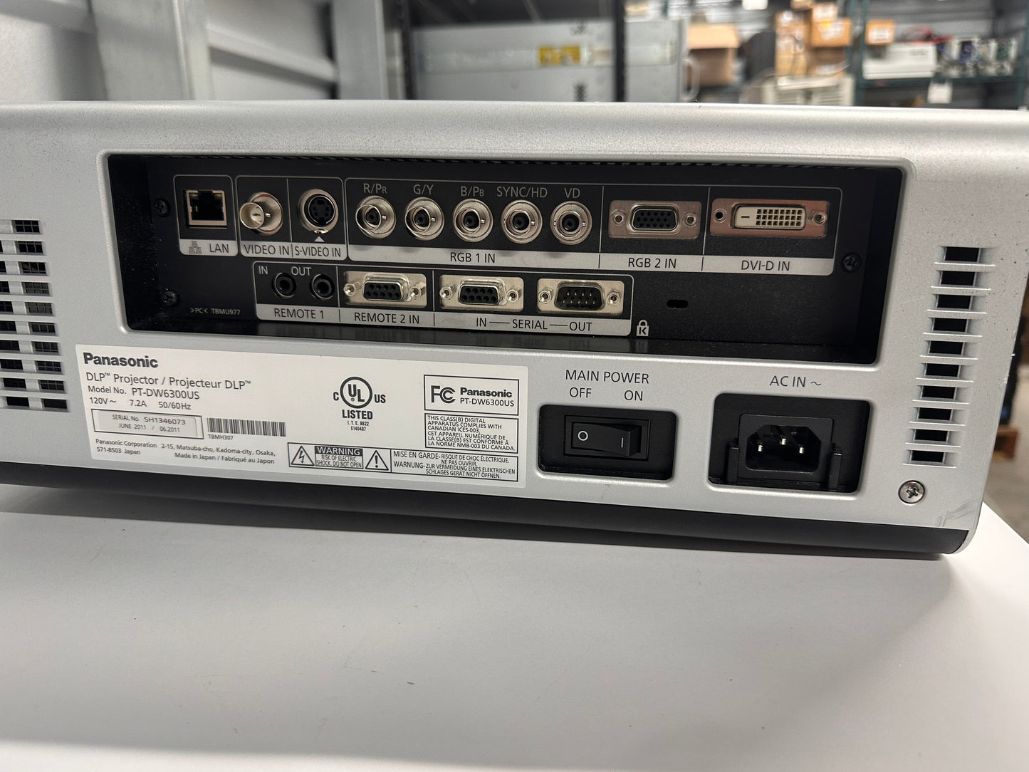 Panasonic PT-DW6300US DLP Projector