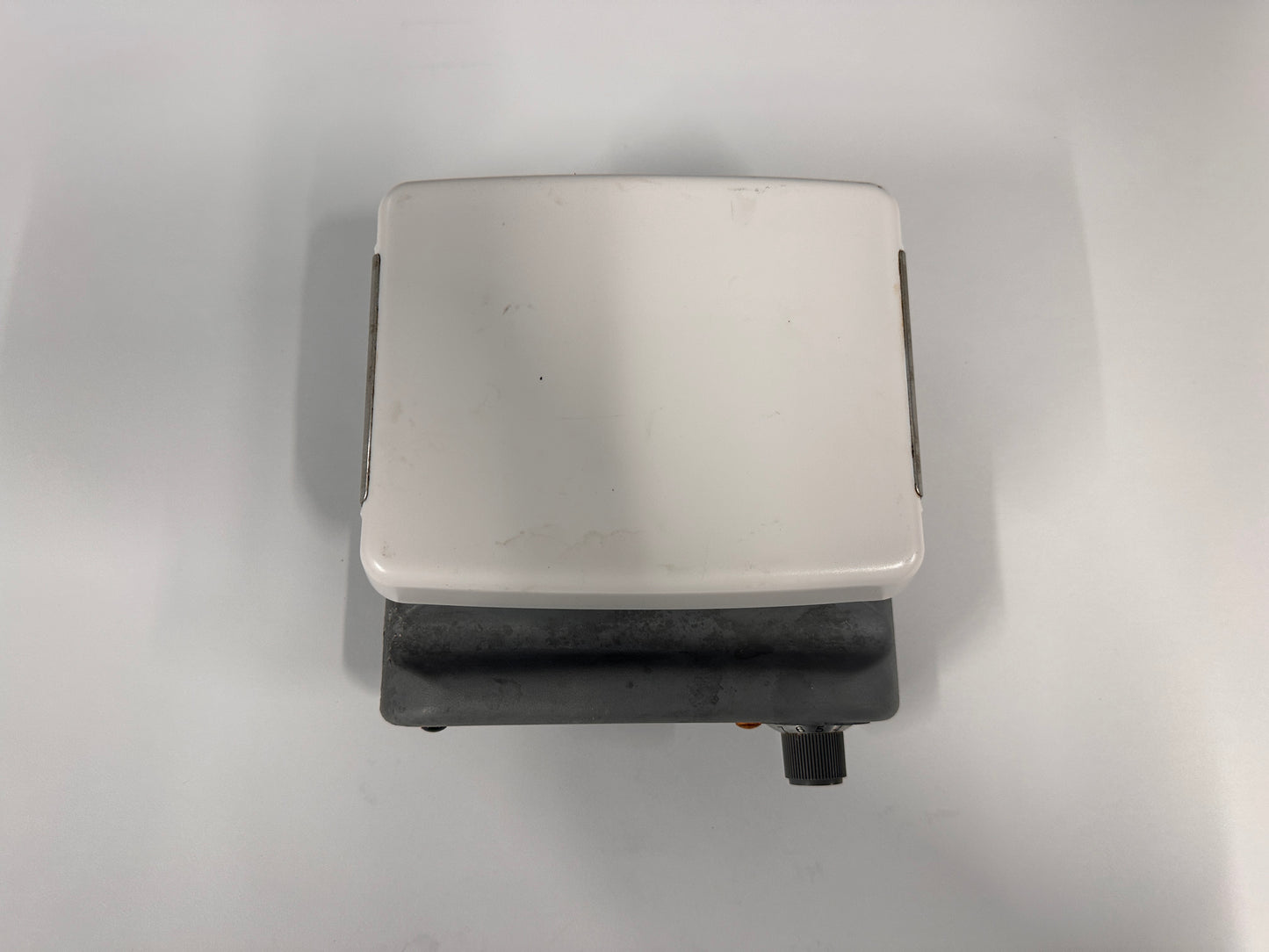 Corning PC-410 Laboratory Top Magnetic Stirrer, Clean